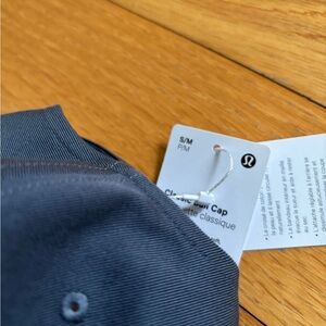 lululemon athletica Classic Cap in Gray